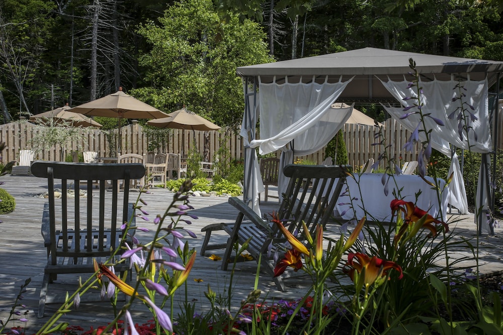 Spruce Point Inn - photo 28