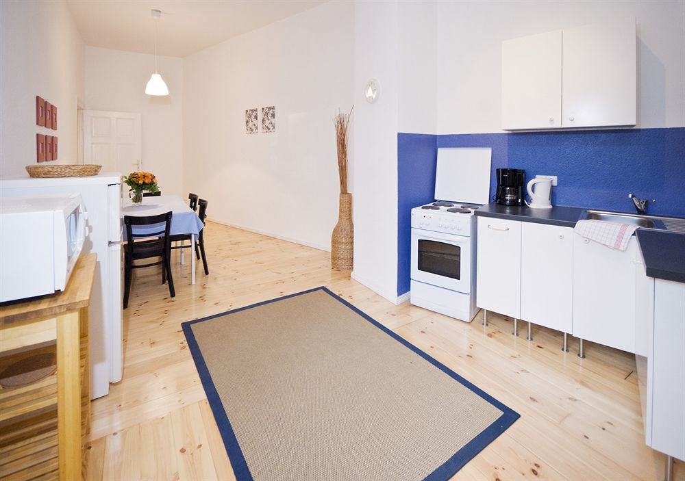 Old Town Apartments Zehdenicker Strasse — 4-Star Luxury Hotel in Berlin, Germany