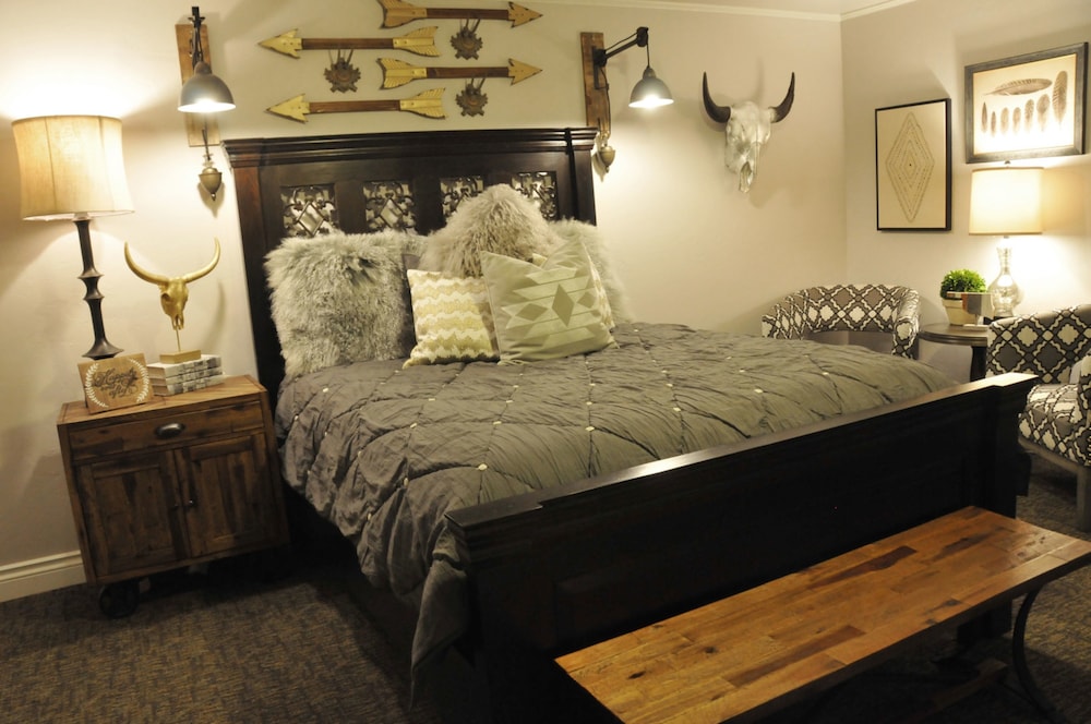 Two Hearts Inn - photo 14