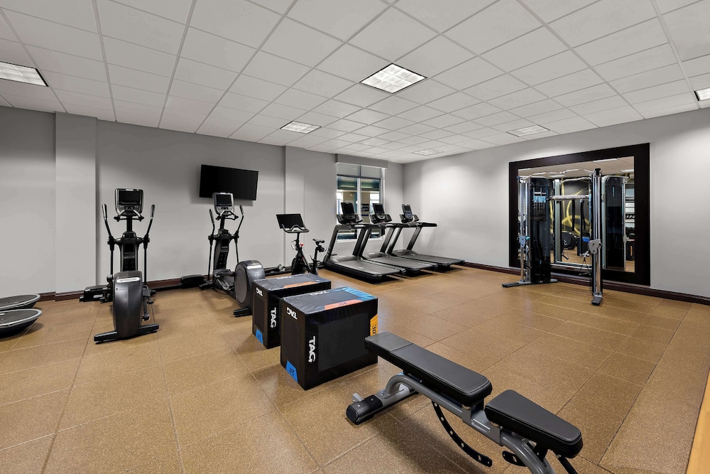 Hilton Garden Inn Omaha East Council Bluffs - photo 43
