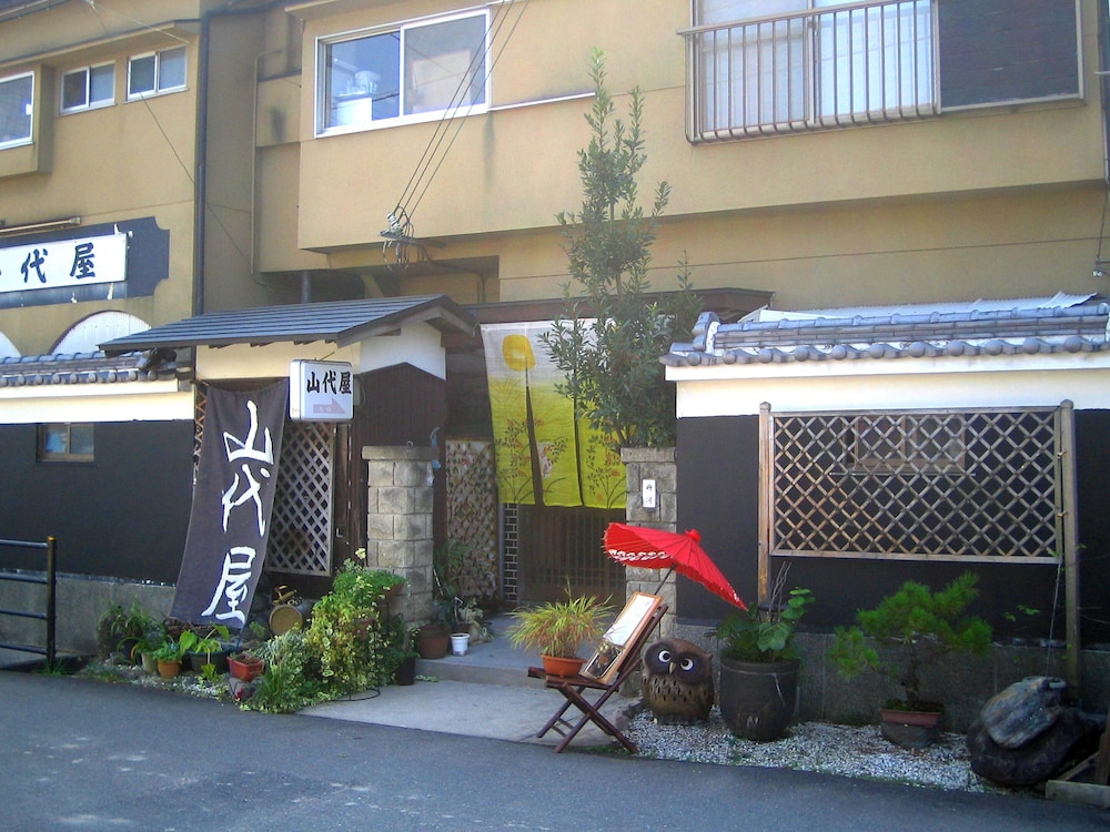 Yamashiroya - carbon neutral hotel in Nara-Shi