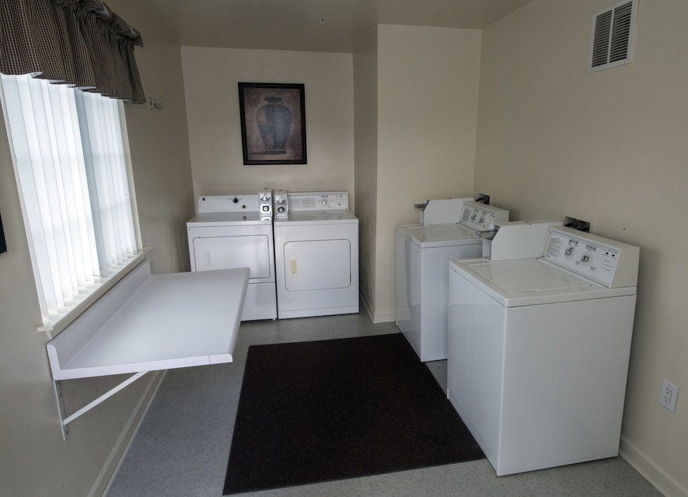 Affordable Corporate Suites of Overland Drive - photo 65