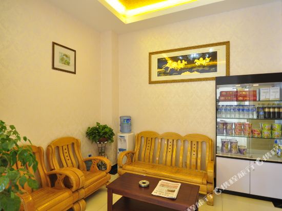 Ju'anke Business Hotel - carbon neutral hotel in Kunming