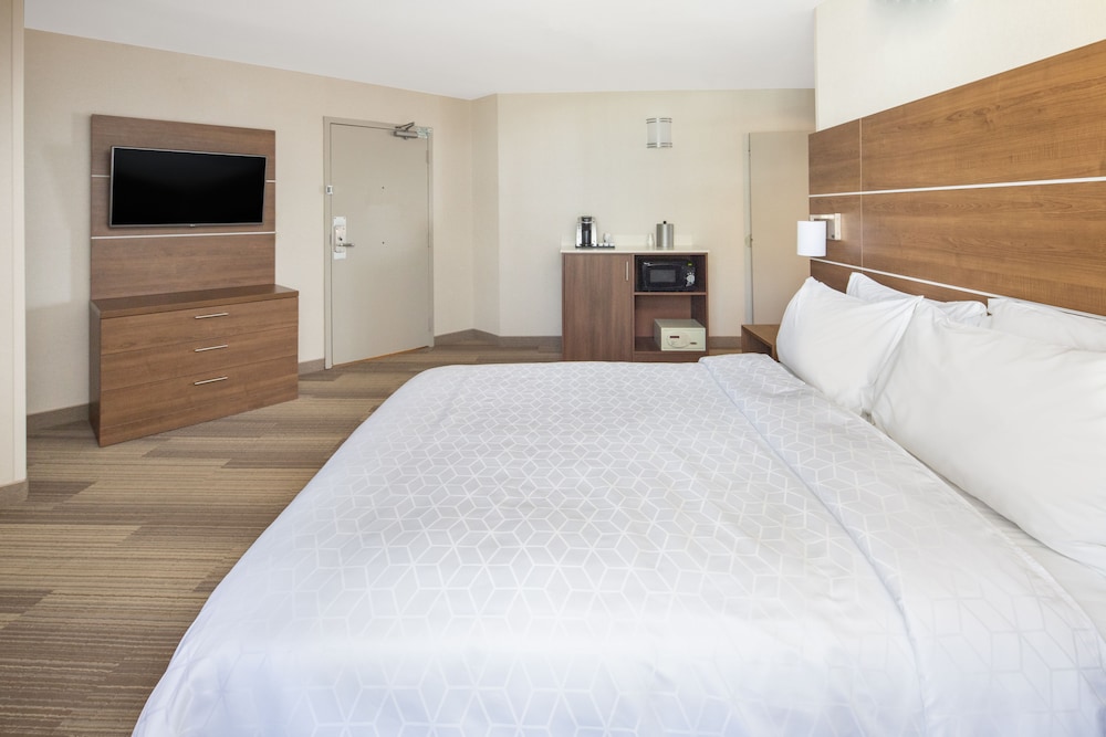 Holiday Inn Express San Diego Airport Old Town by IHG - photo 6