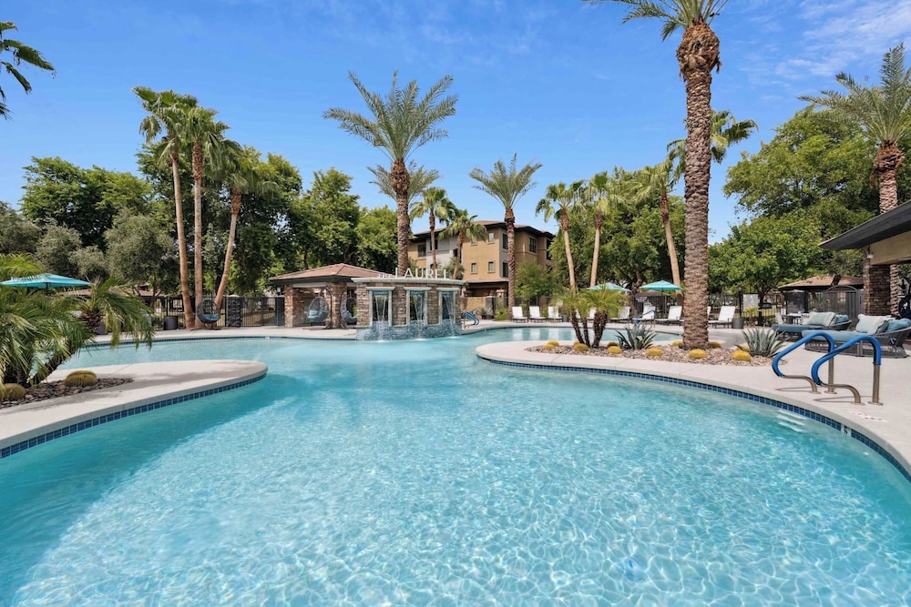 The Laurel Apartments in Chandler — 4-Star Luxury Hotel in Chandler, United States