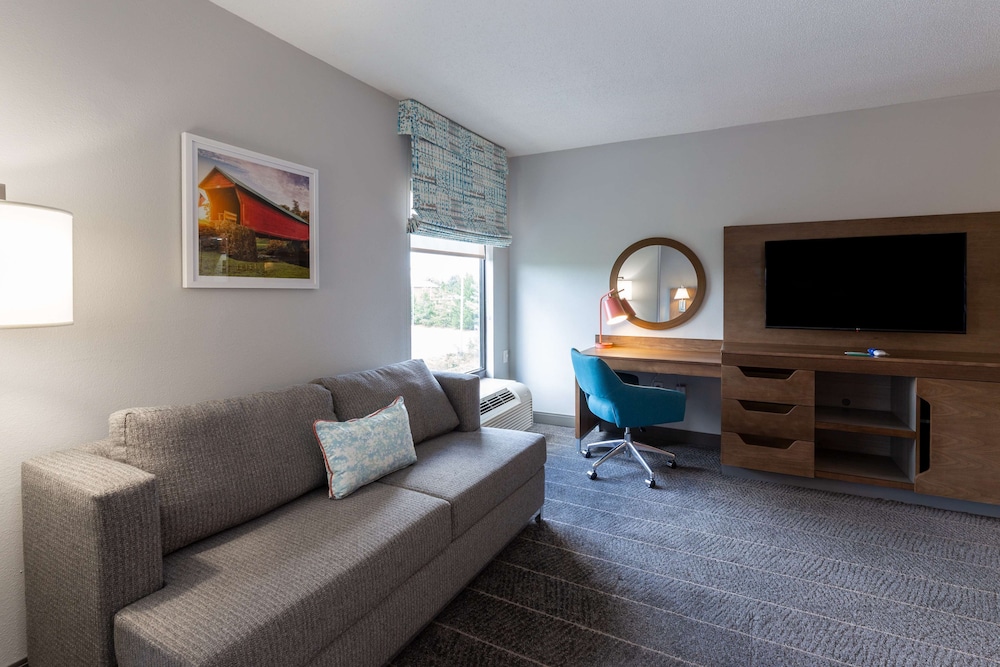 Hampton Inn Christiansburg Blacksburg - photo 10