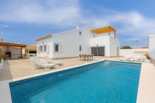 Sunny Sagres — Sagres