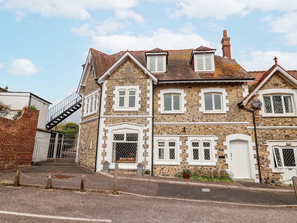 Sea Haven — 4-Star Luxury Hotel in Seaton, United Kingdom