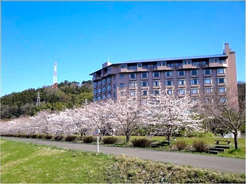 Hotel Kunitomi Annex — 4-Star Luxury Hotel in Niigata, Japan