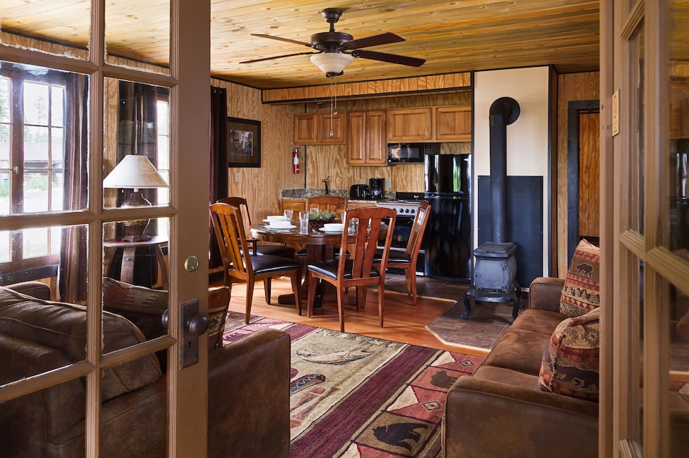 Grand Lake Lodge - photo 11