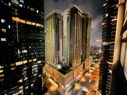 Premium Bgc Staycation Uptown Area #ournw27b — 4-Star Luxury Hotel in Manila, Philippines