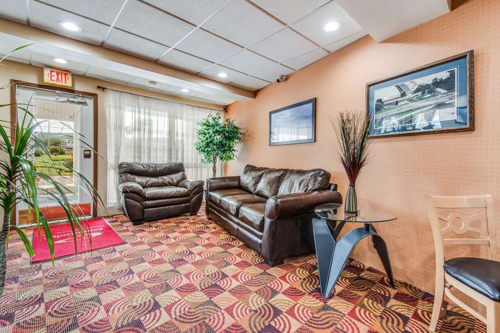Econo Lodge Mechanicsburg Harrisburg West - photo 7