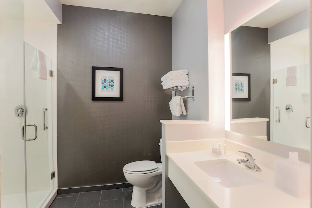 Fairfield by Marriott Inn & Suites Wichita Falls Northwest - photo 21
