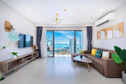 The Sóng Apartment Vũng Tàu 28 Thi Sach Street Beachfront — 4-Star Luxury Hotel in Vung Tau, Vietnam