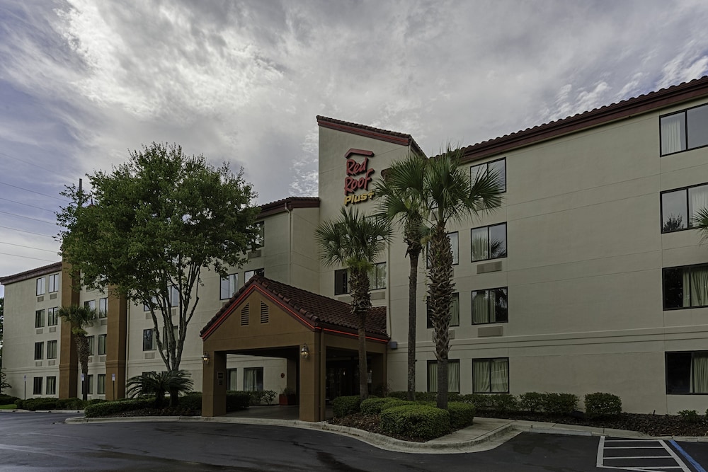 Red Roof Inn PLUS Gainesville - photo 46