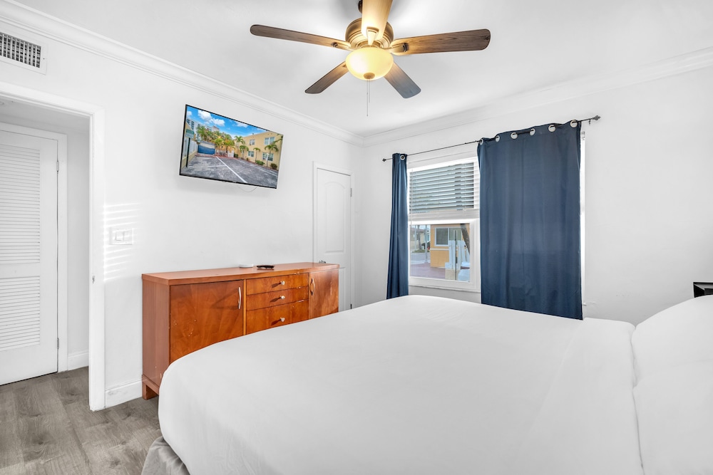 Laguna Blu Beach - photo 25