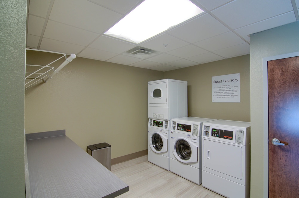 Holiday Inn Express & Suites Mobile University Area by IHG - photo 52
