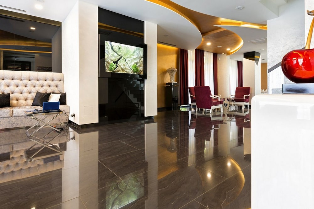 Nova City Hotel Signature Collection — Belgrade — photo 5