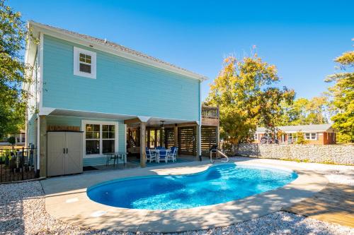 A Sloth's Retreat by Oak Island Accommodations - photo 45