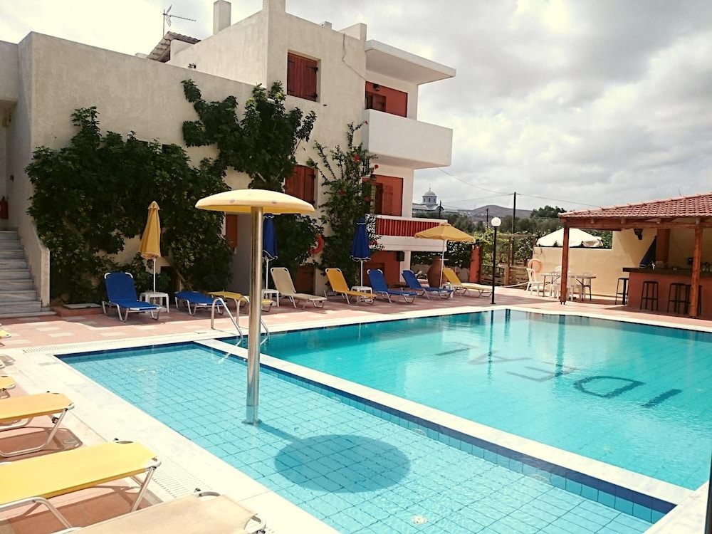 Ideal Hotel - last minute hotel in Hersonissos