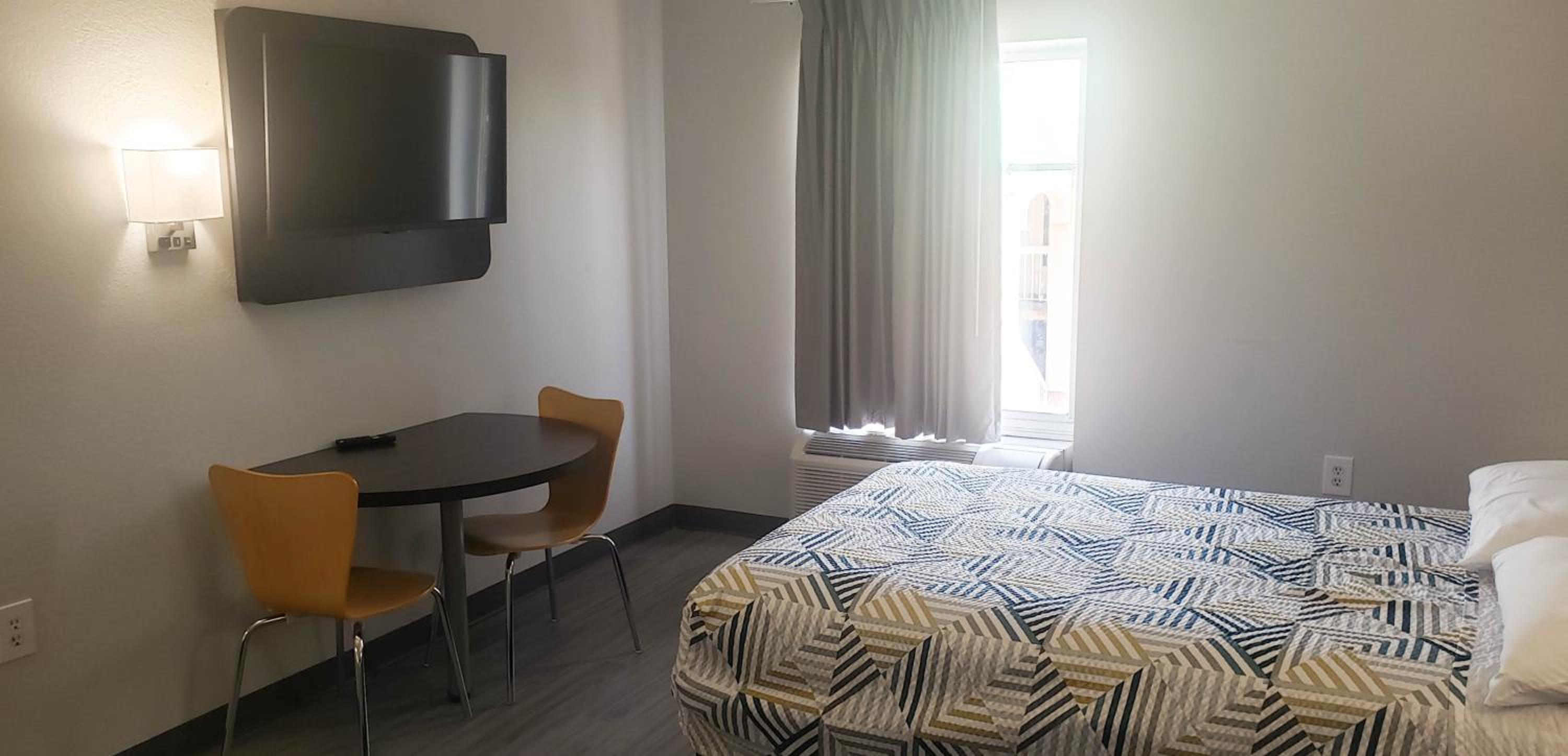 Motel 6 Mobile AL Airport Blvd - photo 16
