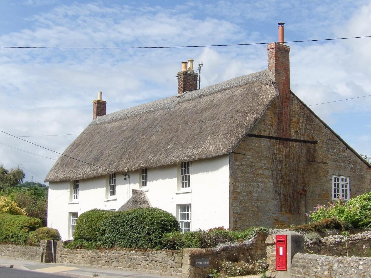 Park Farmhouse — 4-Star Luxury Hotel in Bridport, United Kingdom