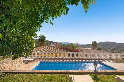 Villa Isabel — 4-Star Luxury Hotel in Loule, Portugal