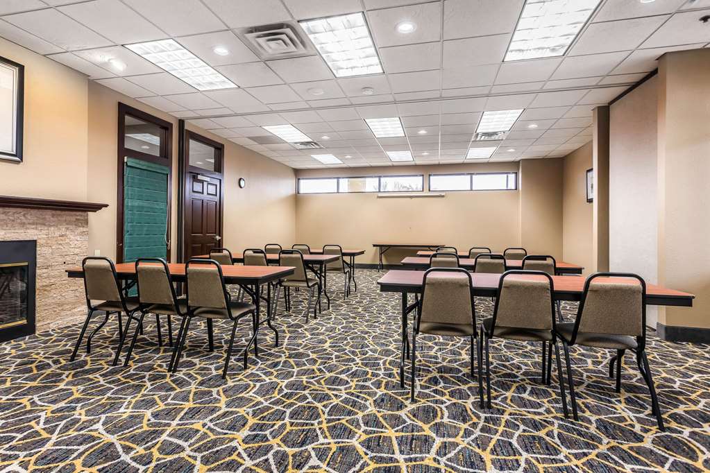 Comfort Inn SW Omaha I 80 - photo 30