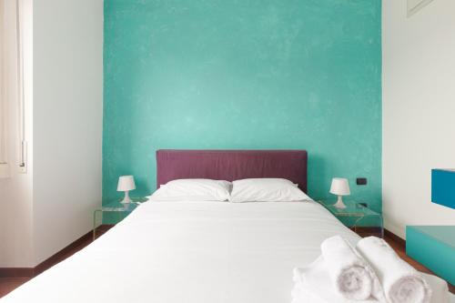 GuestHost Urban Oasis between M1 & San Siro — 4-Star Luxury Hotel in Milan, Italy