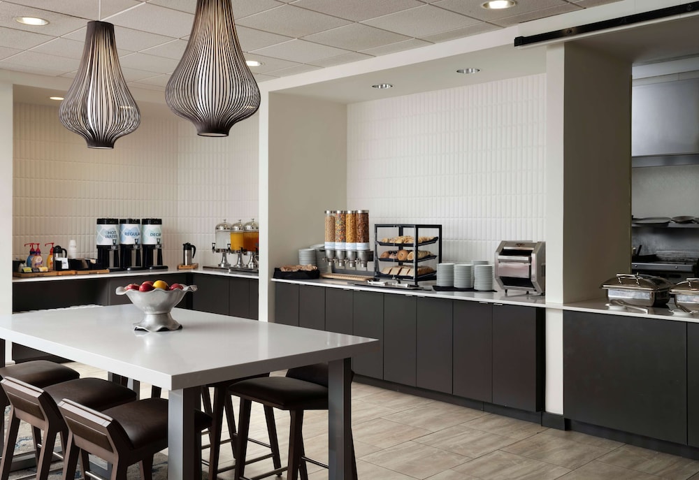 Hilton Garden Inn Boston Burlington - photo 25