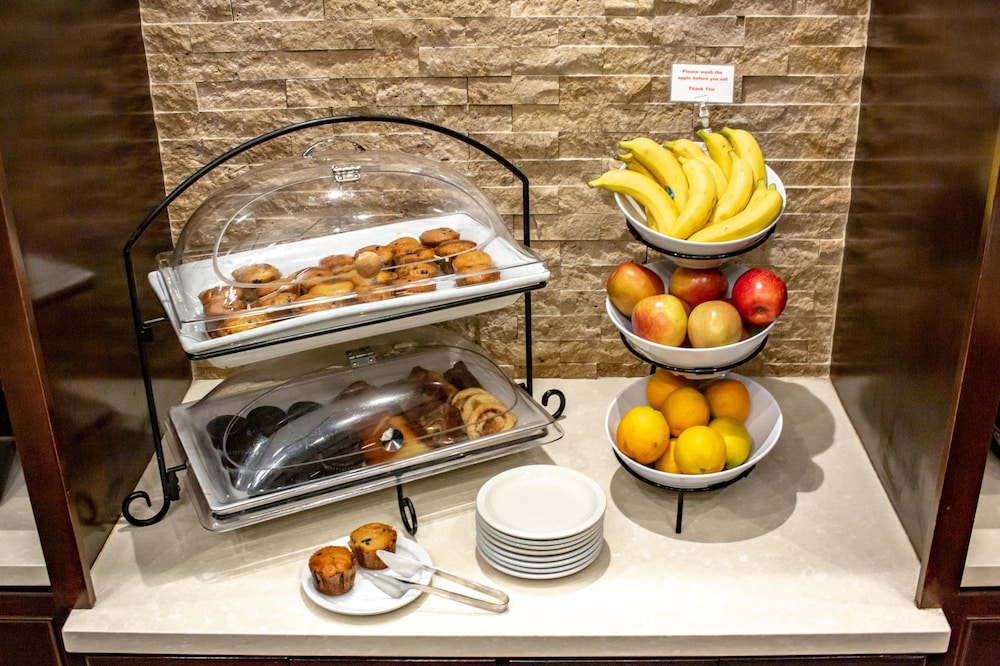 Staybridge Suites Silicon Valley by IHG - photo 38
