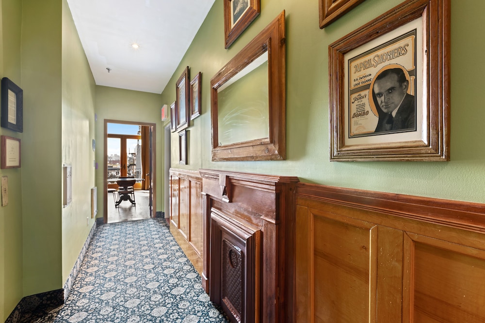 The Historic Blue Moon Hotel NYC - photo 58