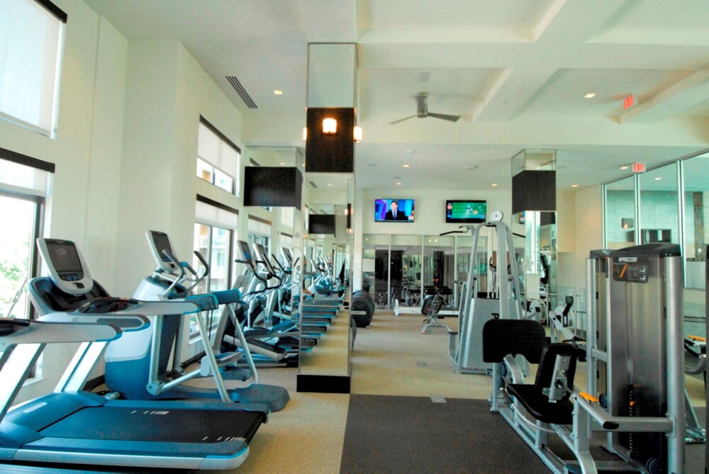 Global Luxury Suites At Hidden Creek - photo 29