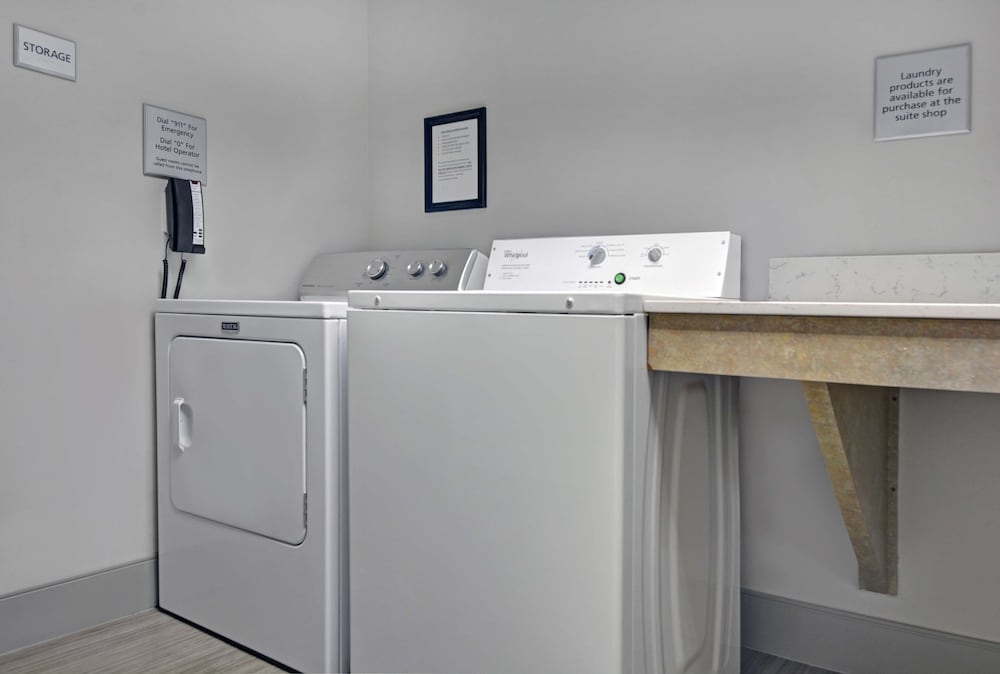Hampton Inn Gallatin - photo 38
