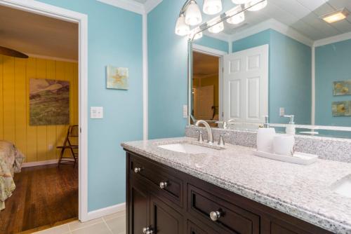 Diamond In The Rough by Oak Island Accommodations - photo 10