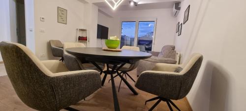 Svir Deluxe Apartment No 8 — 4-Star Luxury Hotel in Ohrid, Republic of Macedonia