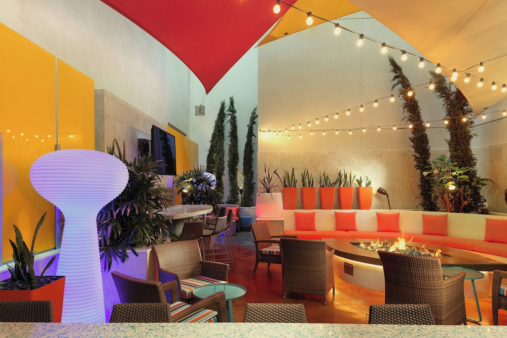 TownePlace Suites by Marriott San Diego Downtown - photo 33