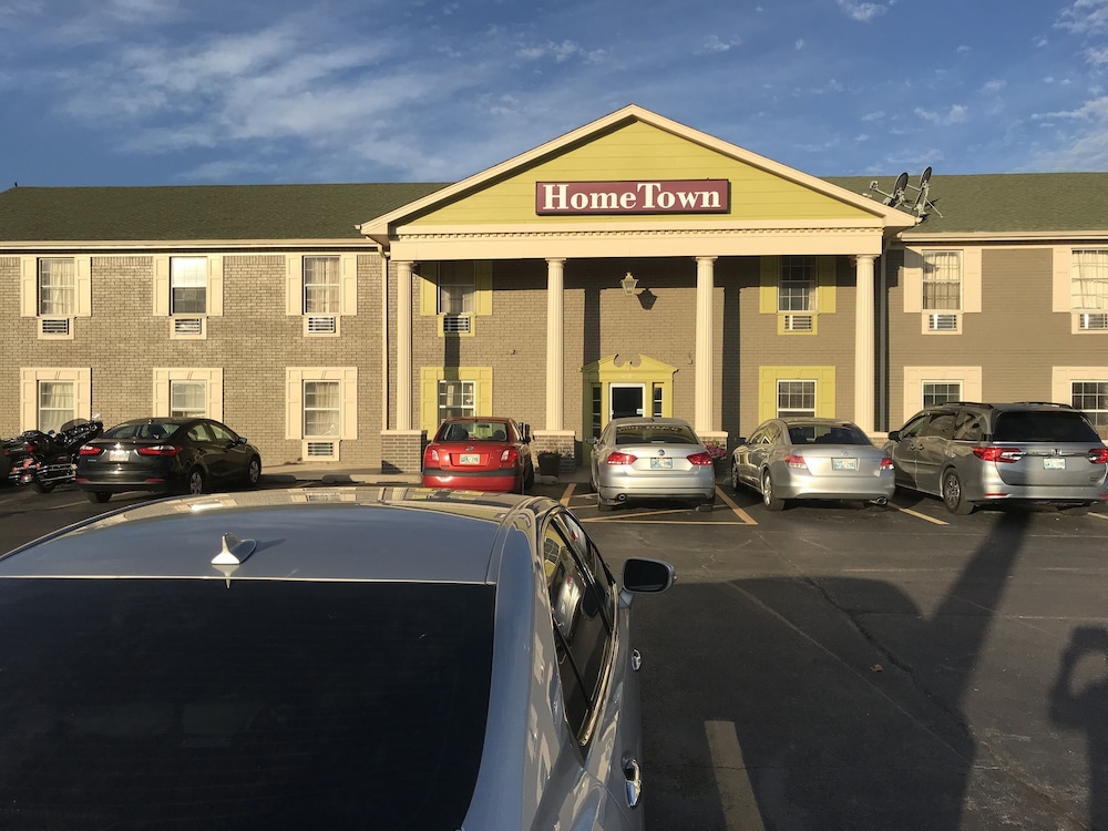 Hometown Inn & Suites in Tulsa, United States