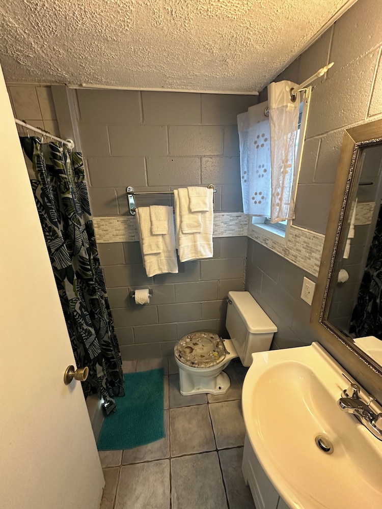 Old Orchard Beach Motel - photo 20