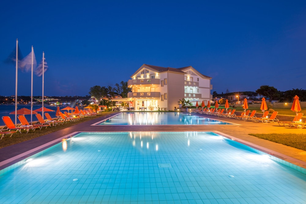 Al Mare Hotel — 4-Star Luxury Hotel in Zakynthos, Greece