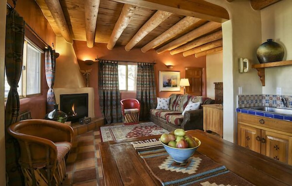 The Abiquiu Inn - photo 58