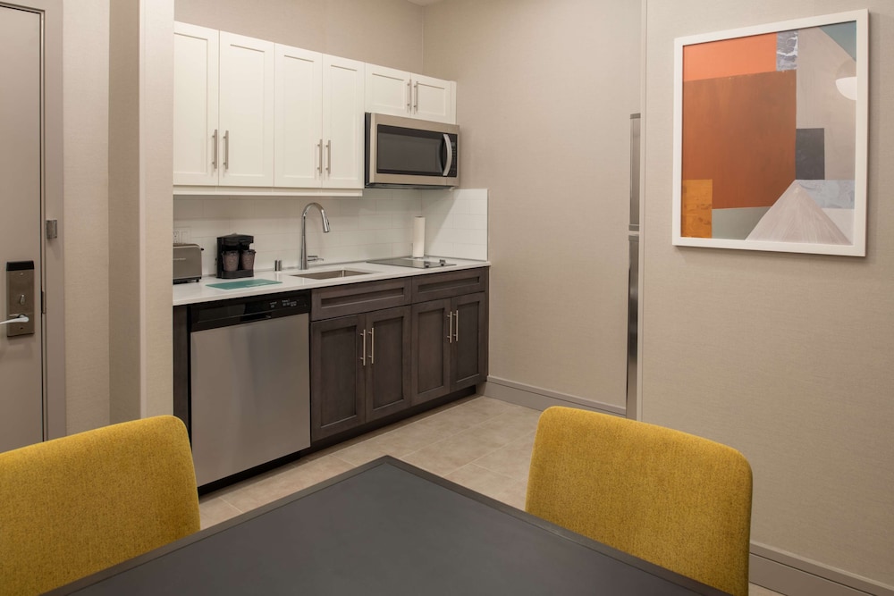 Homewood Suites by Hilton Belmont - photo 14