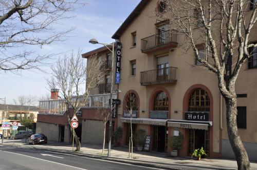 Hotel Tres Arcos — hotel in San Lorenzo De El Escorial
