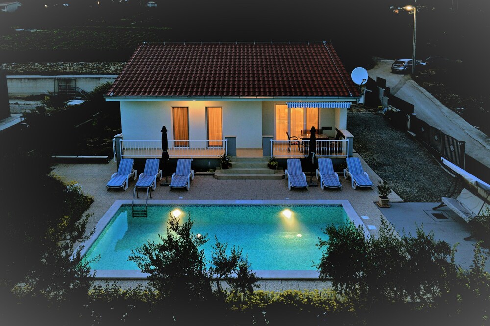 Josipa — 4-Star Luxury Hotel in Trogir, Croatia