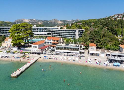 Sun & Sea Residence — 4-Star Luxury Hotel in Srebreno, Croatia