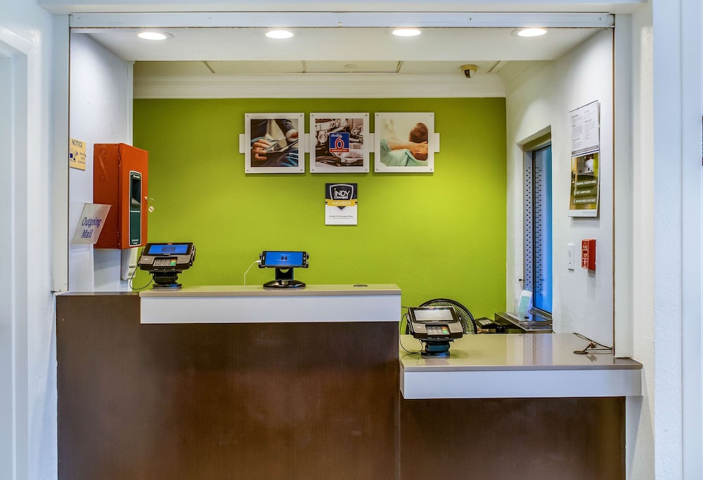 Motel 6 Fishers IN Indianapolis - photo 4