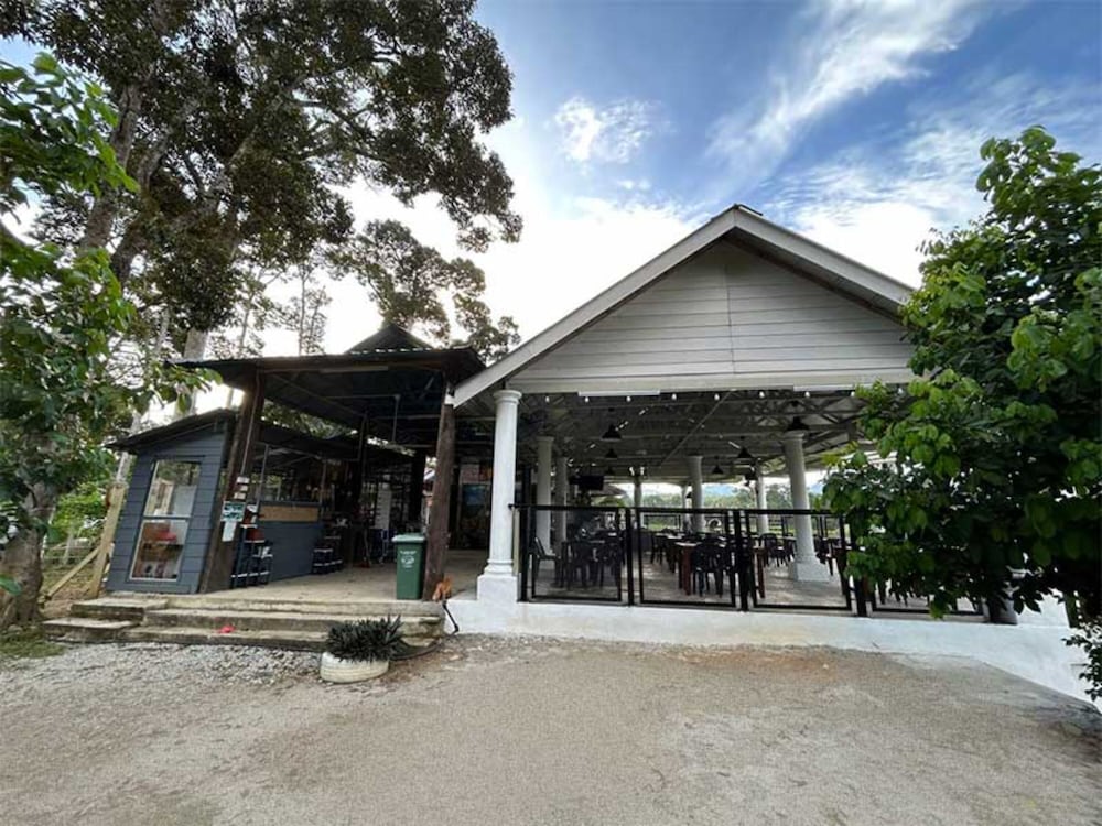 Resort D’Rumah Bonda River View — Kuala Kangsar — photo 2