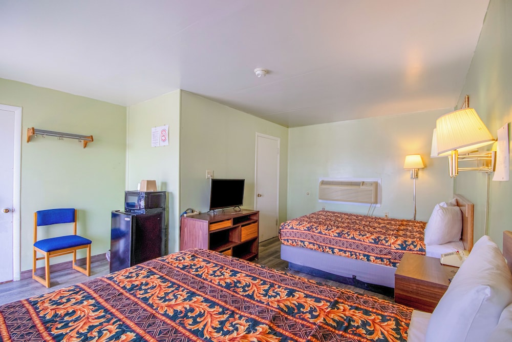 OYO Travelier Motel - photo 22