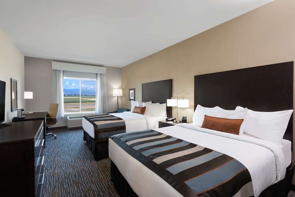 Wingate by Wyndham Loveland - photo 6