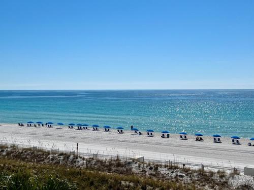 Beautiful Beach Front Okaloosa Dreamin 404 Free Activities Included — 4-Star Luxury Hotel in Fort Walton Beach, United States